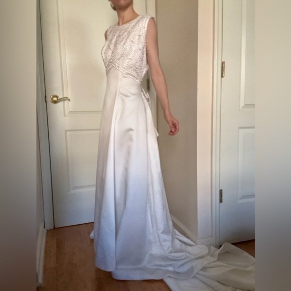 Vintage sleeveless beaded Bonny Wedding Dress - Picture 2 of 7